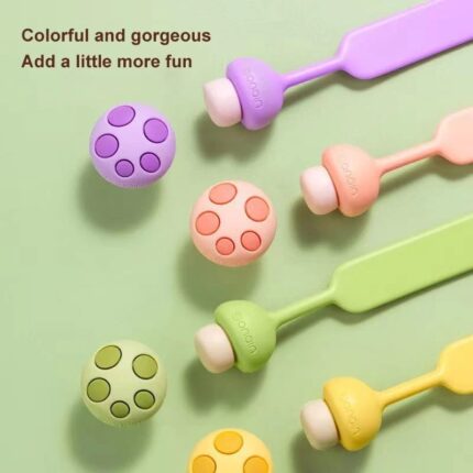 مسكة مرحاض لون بنفسجي