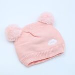 طاقية للبيبي لون زهري