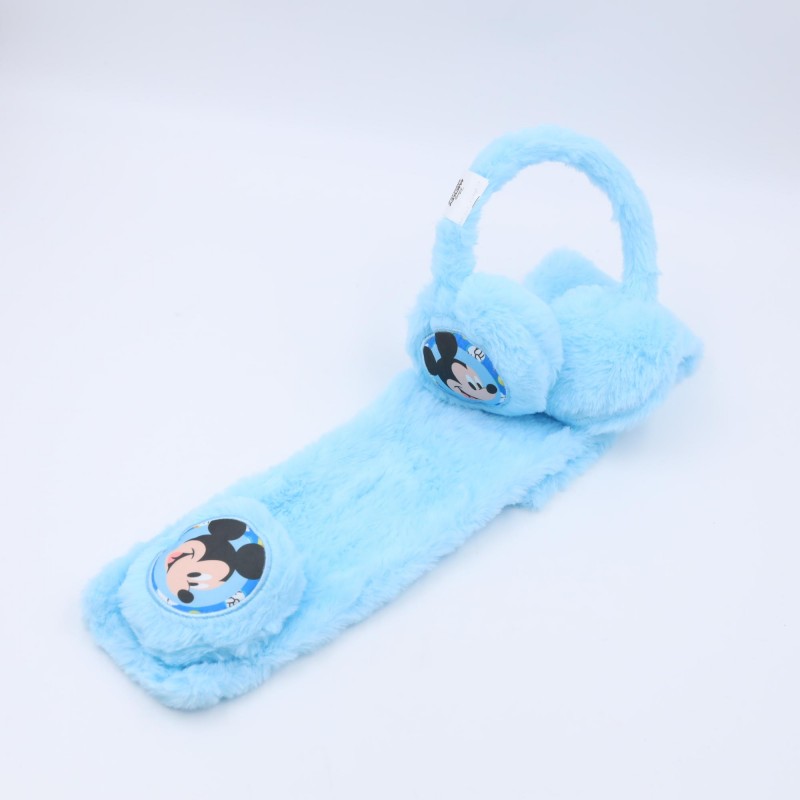 ⁦طوق للأذن مع لفحة لون أزرق فاتح⁩ - الصورة ⁦1⁩