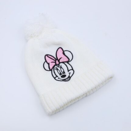 طاقية للأطفال لون أبيض