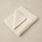 [27170016] منشفة قطن لون اوفوايت VALOR BRONZE 90X145 CM