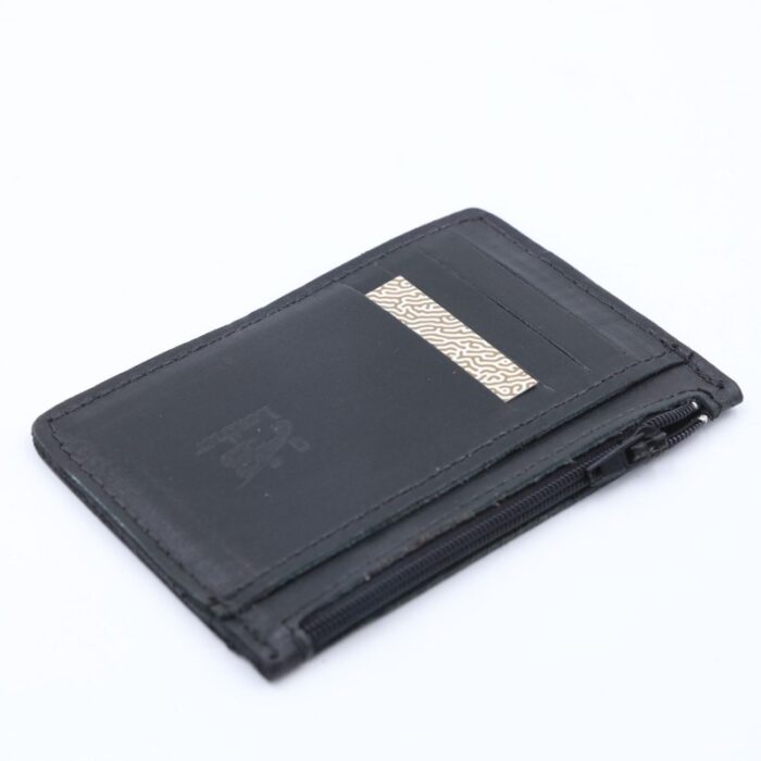 ⁦محفظة شبابية أنيقة من الجلد الطبيعي البقري لون أسود⁩ - الصورة ⁦3⁩