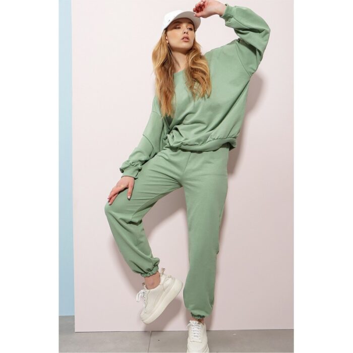 ⁦ترينج ستاتي خريفي لون أخضر فستقي Trend Alaçatı Stili⁩ - الصورة ⁦3⁩