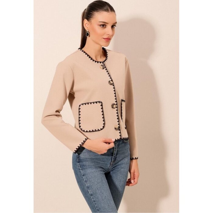⁦جاكيت ستاتي لون بيج نقشة أسود من الجوانب⁩ - الصورة ⁦2⁩