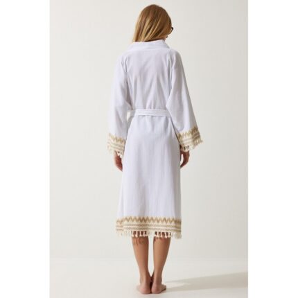 جاكيت ستاتي طويل لون أبيض نقشة بيج