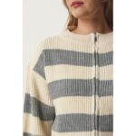 ⁦جرزة ستاتي لون بيج وسكني⁩ - الصورة ⁦2⁩