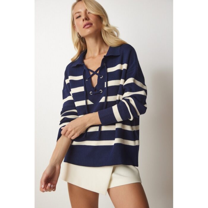 ⁦بلوزة ستاتي شتوي لون كحلي مخطط أبيض Happiness İstanbul⁩ - الصورة ⁦3⁩