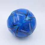 ⁦كرة قدم مقاس 5 لون أزرق⁩ - الصورة ⁦2⁩