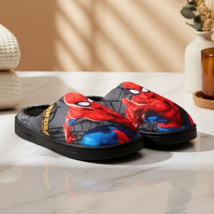 ⁦شبشب شتوي فرو من الداخل سبايدر مان للأطفال لون أسود⁩ - الصورة ⁦7⁩