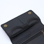 ⁦حقيبة نسائية جلد طبيعي لون أسود مع تطريز⁩ - الصورة ⁦2⁩