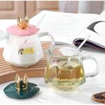 ⁦فنجان تاج مع ملعقة⁩ - الصورة ⁦3⁩