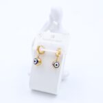 حلق ذهبي بتصميم كره