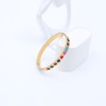 ⁦سوار لون ذهبي تصميم دوائر ملونة⁩ - الصورة ⁦2⁩