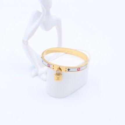 سوار لون ذهبي وأبيض بتصميم قفل