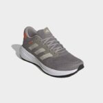 ⁦adidas Men's Tenis Response Runner Shoes - Beige⁩ - الصورة ⁦6⁩