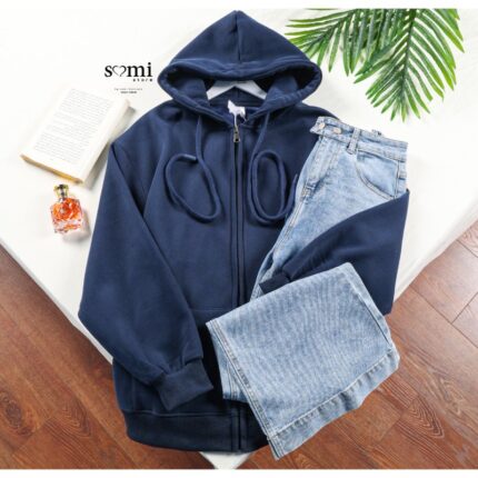 جاكيت للصبايا لون كحلي شتوية من Sami Boutiqe