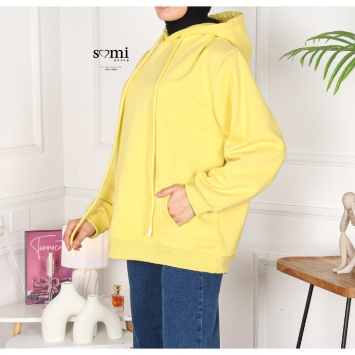 ⁦بلوزة للصبايا لون أصفر شتوية من Sami Boutiqe⁩ - الصورة ⁦2⁩