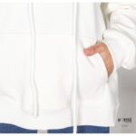 ⁦بلوزة للصبايا لون أبيض شتوية من Sami Boutiqe⁩ - الصورة ⁦5⁩