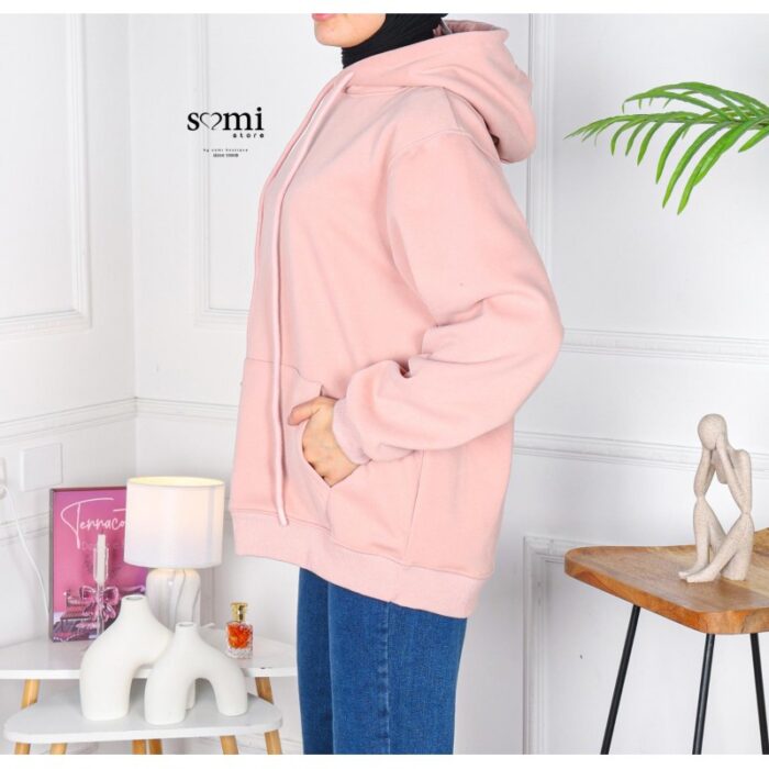 ⁦بلوزة للصبايا لون زهري شتوية من Sami Boutiqe⁩ - الصورة ⁦2⁩