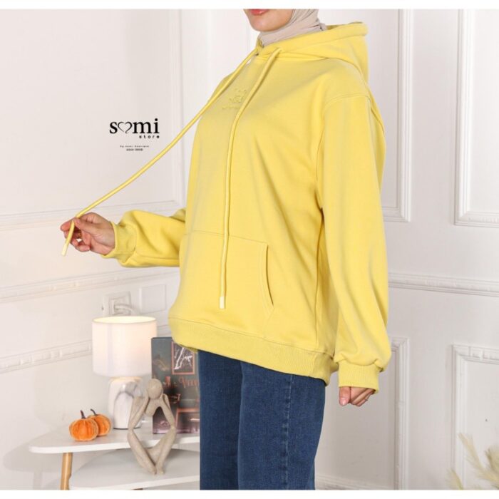 ⁦بلوزة للصبايا لون أصفر شتوية من Sami Boutiqe⁩ - الصورة ⁦4⁩