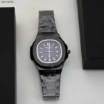 ساعة مربعة رجالي مع حزام معدني اللون اسود من ماركة FJ مع كفالة سنتين ضد تغير اللون