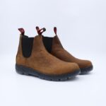 حذاء ريد باك للرجال لون كولا