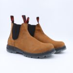 حذاء ريد باك للرجال لون بيج