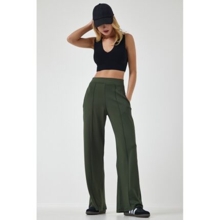 بنطلون باللون الزيتي