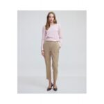 بنطلون رسمي باللون البيج الفاتح