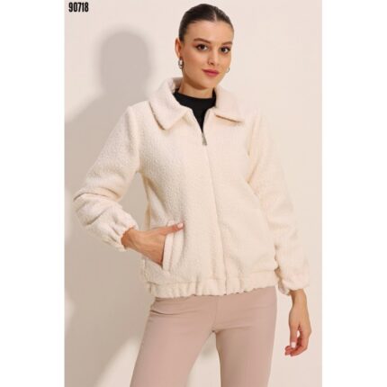 جاكيت فرو شتوي تقيل باللون البيج