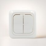 كبسات مفاتيح إنارة