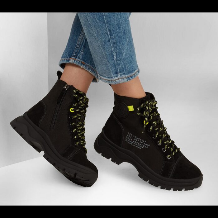 ⁦Skechers Women's BOBS Broadies - Combat Cutie Shoes⁩ - الصورة ⁦3⁩