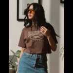 Reebok Women's Classics Archive Essentials Big Logo Crop- Brown