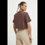 ⁦Reebok Women's Classics Archive Essentials Big Logo Crop- Brown⁩ - الصورة ⁦6⁩