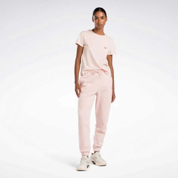 ⁦Reebok Women's RI Fleece Jogger- Pink⁩ - الصورة ⁦5⁩