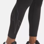 ⁦Reebok Women's Lux Bold Graphic Tight- Black⁩ - الصورة ⁦9⁩