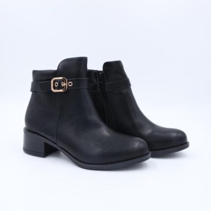 جزمة ساق متوسط الطول للنساء لون أسود
