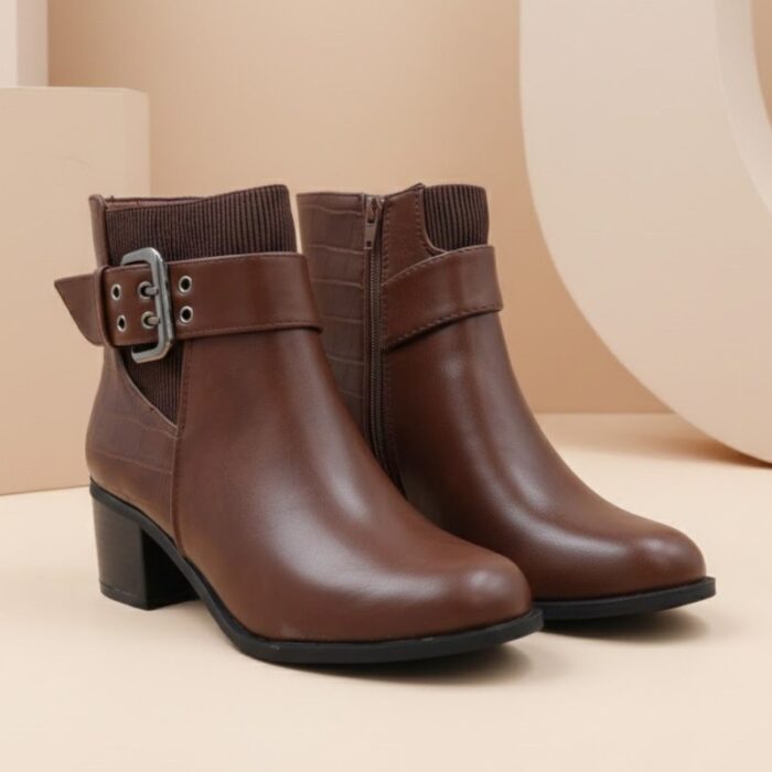 ⁦جزمة نسائية ساق متوسط الطول بكعب عريض لون بني قهوة⁩ - الصورة ⁦6⁩