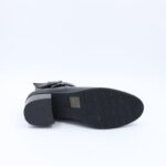 ⁦جزمة نسائية ساق متوسط الطول بكعب عريض لون أسود⁩ - الصورة ⁦2⁩