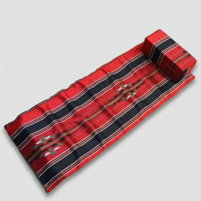 ⁦فرشة رحل مع مسند بتصميم فلسطيني⁩ - الصورة ⁦2⁩