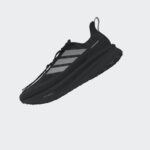 ⁦adidas Mens' Ultraboost 5 TR Shoes - Black⁩ - الصورة ⁦15⁩