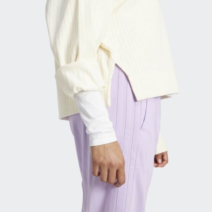 ⁦adidas Womens' All SZN Winterised Sweatshirt - White⁩ - الصورة ⁦5⁩