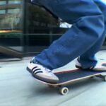 ⁦adidas Mens' Samba OG Sneakers Shoes - White⁩ - الصورة ⁦16⁩