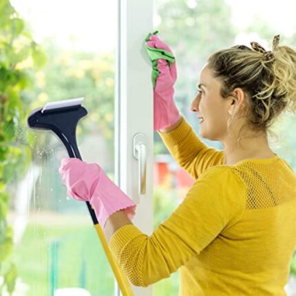 ممسحة زجاج ومنخل