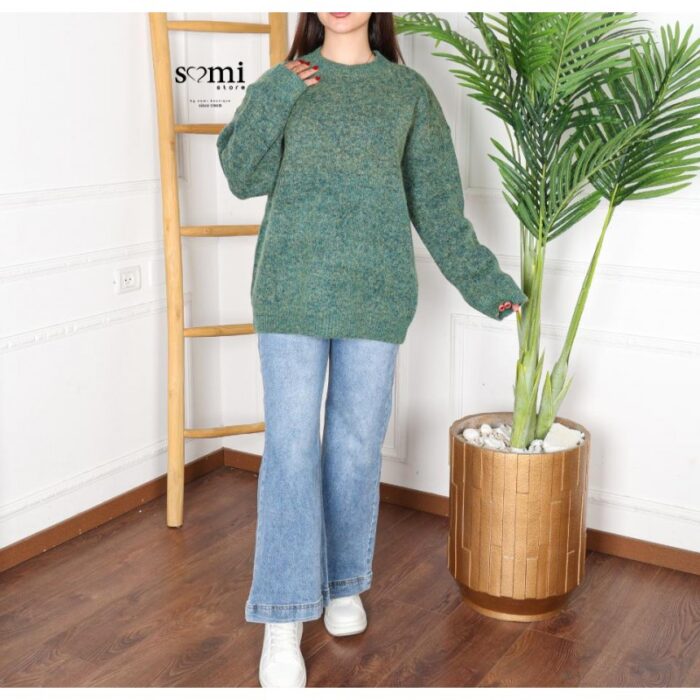 ⁦بلوزة صوف بأكمام طويلة وقبة دائرية One Size للنساء لون أخضر⁩ - الصورة ⁦4⁩