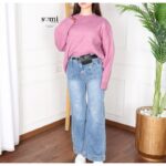 ⁦بلوزة صوف بأكمام طويلة وقبة دائرية One Size للنساء لون فوشي⁩ - الصورة ⁦2⁩