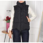 ⁦فست قصير للنساء لون أسود⁩ - الصورة ⁦2⁩