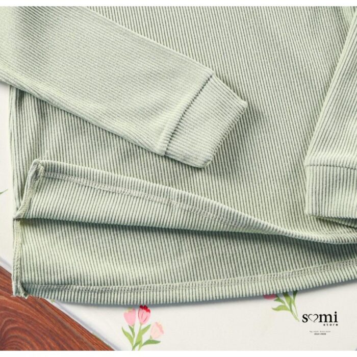 ⁦طقم مخمل ستاتي قطعتين للنساء لون أخضر⁩ - الصورة ⁦4⁩