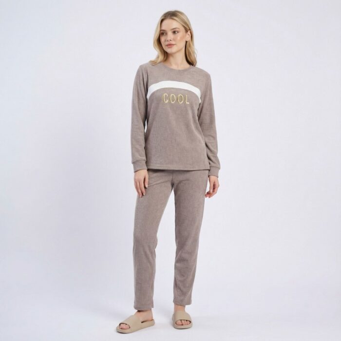 ⁦طقم مخمل ستاتي قطعتين للنساء لون نهدي فاتح⁩ - الصورة ⁦6⁩