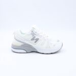 ⁦بوت رياضي ستاتي لون ابيض⁩ - الصورة ⁦3⁩